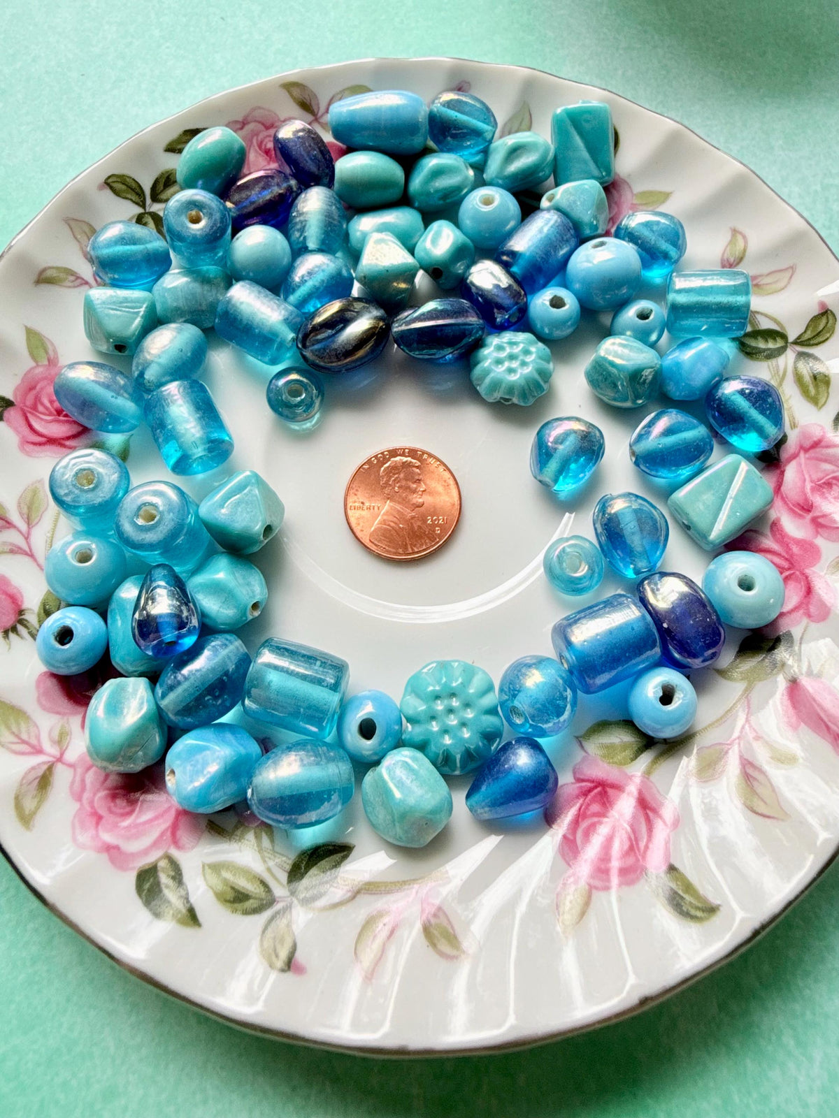 1/2 lb Ocean Breeze Glass Bead Mix – Light Blue, Iridescent Finishes – Jewelry Making Supplies (0.5 lb)