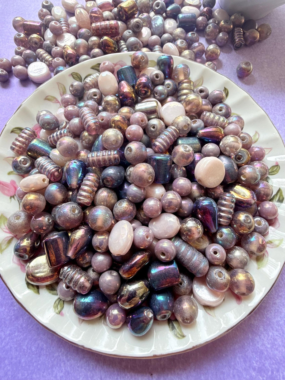 1/2 lb Stardust Lilac AB Glass Bead Mix – Iridescent Lavender Jewelry Making Beads (0.5 lb)