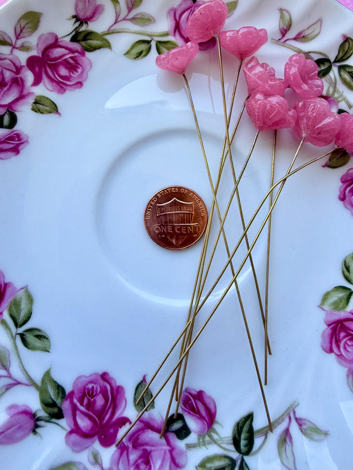 25 Plasma Pink Glass Flower Headpins on Raw Brass Wire, Vintage-Inspired Floral Jewelry Findings, Wired Leaves for Crafts