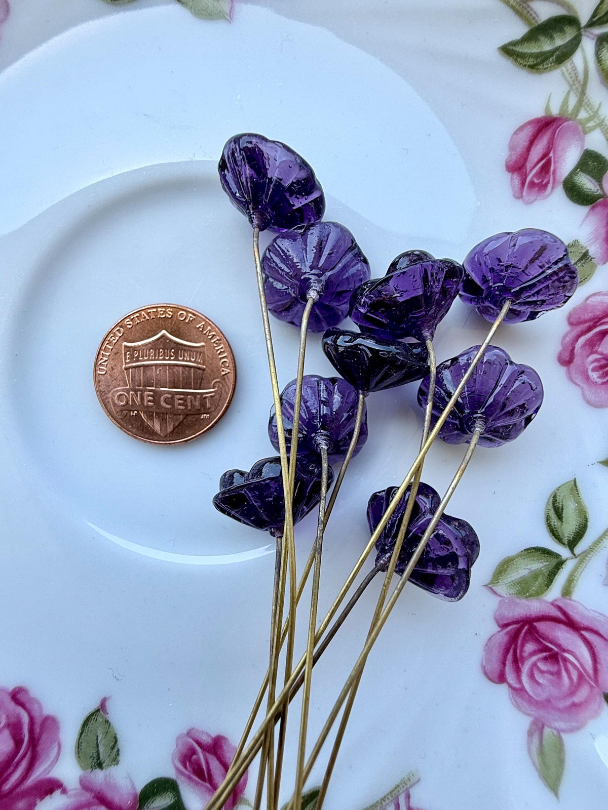 25 Purple Nebula Glass Flower Headpins on Raw Brass Wire, Vintage-Inspired Floral Jewelry Findings, Wired Leaves for Crafts