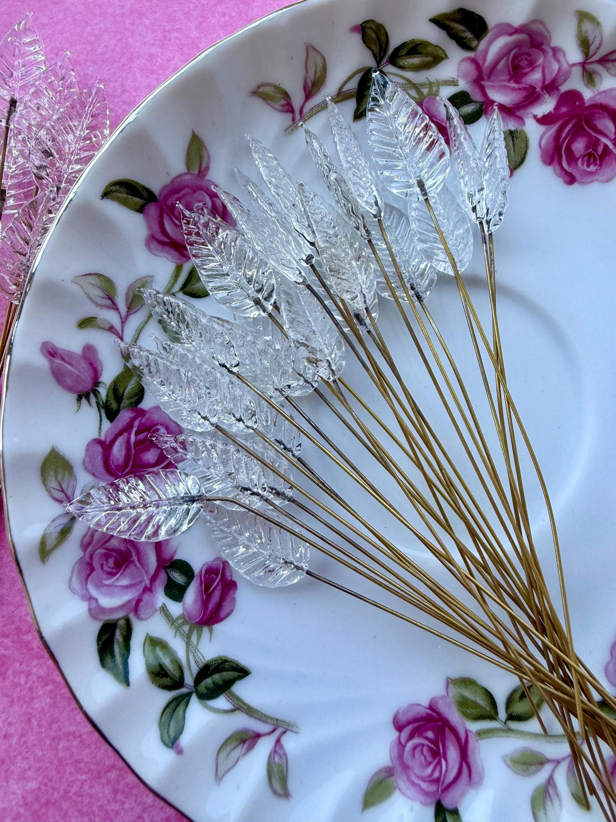 25 Starlit Ice Clear Glass Leaf Headpins on Raw Brass Wire, Vintage-Inspired Floral Jewelry Findings, Wired Leaves for Crafts