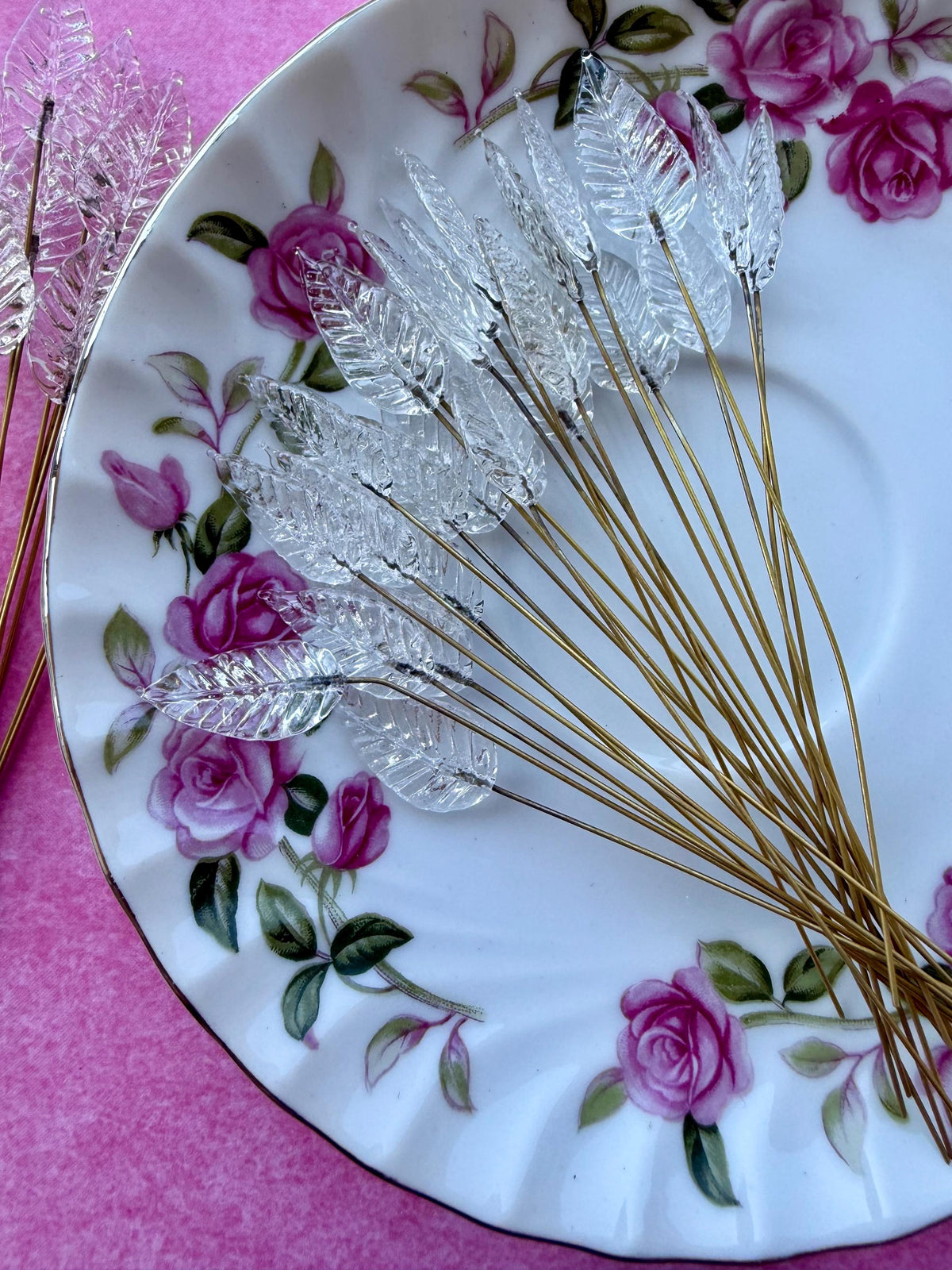25 Starlit Ice Clear Glass Leaf Headpins on Raw Brass Wire, Vintage-Inspired Floral Jewelry Findings, Wired Leaves for Crafts