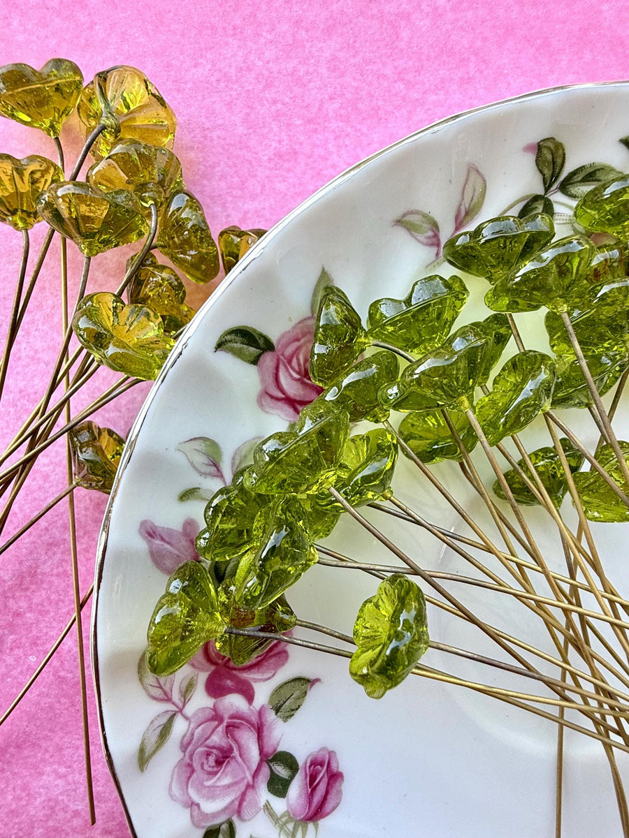 25 Solar Moss Glass Flower Headpins on Raw Brass Wire, Vintage-Inspired Floral Jewelry Findings, Wired Flowers for Crafts