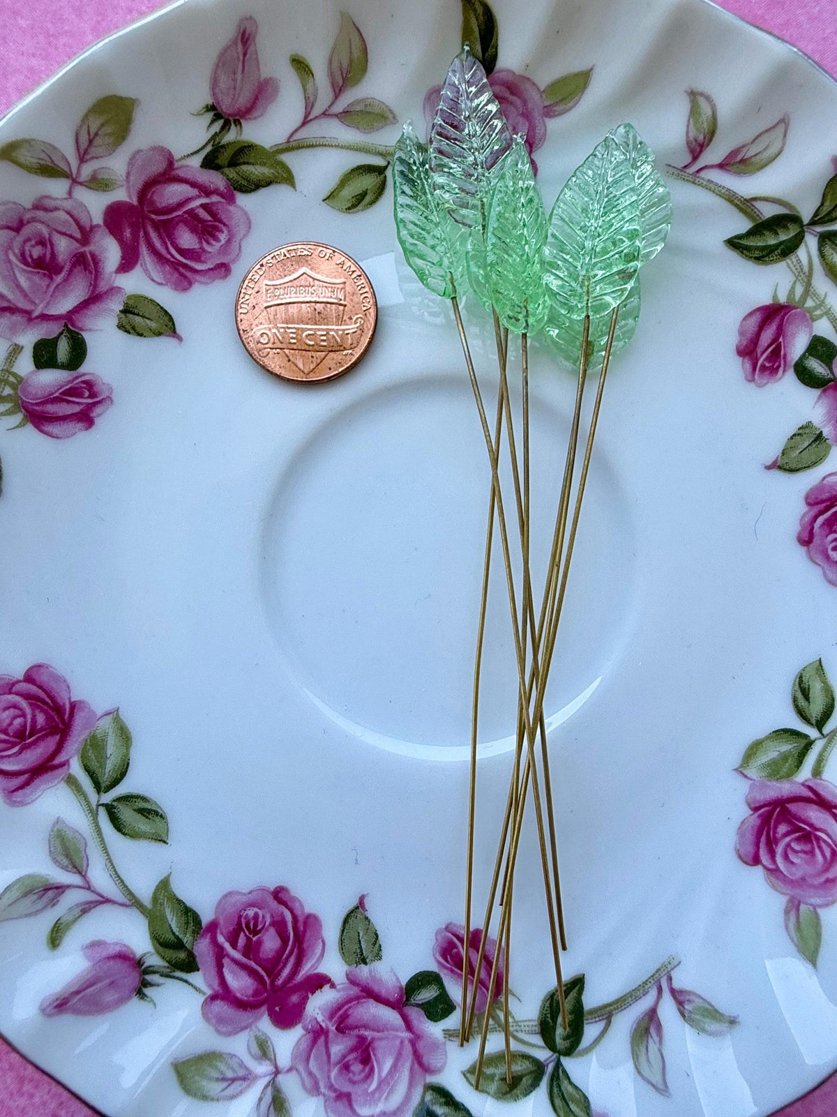 25 Fairy Glow Green Glass Leaf Headpins on Raw Brass Wire, Vintage-Inspired Floral Jewelry Findings, Wired Flowers for Crafts
