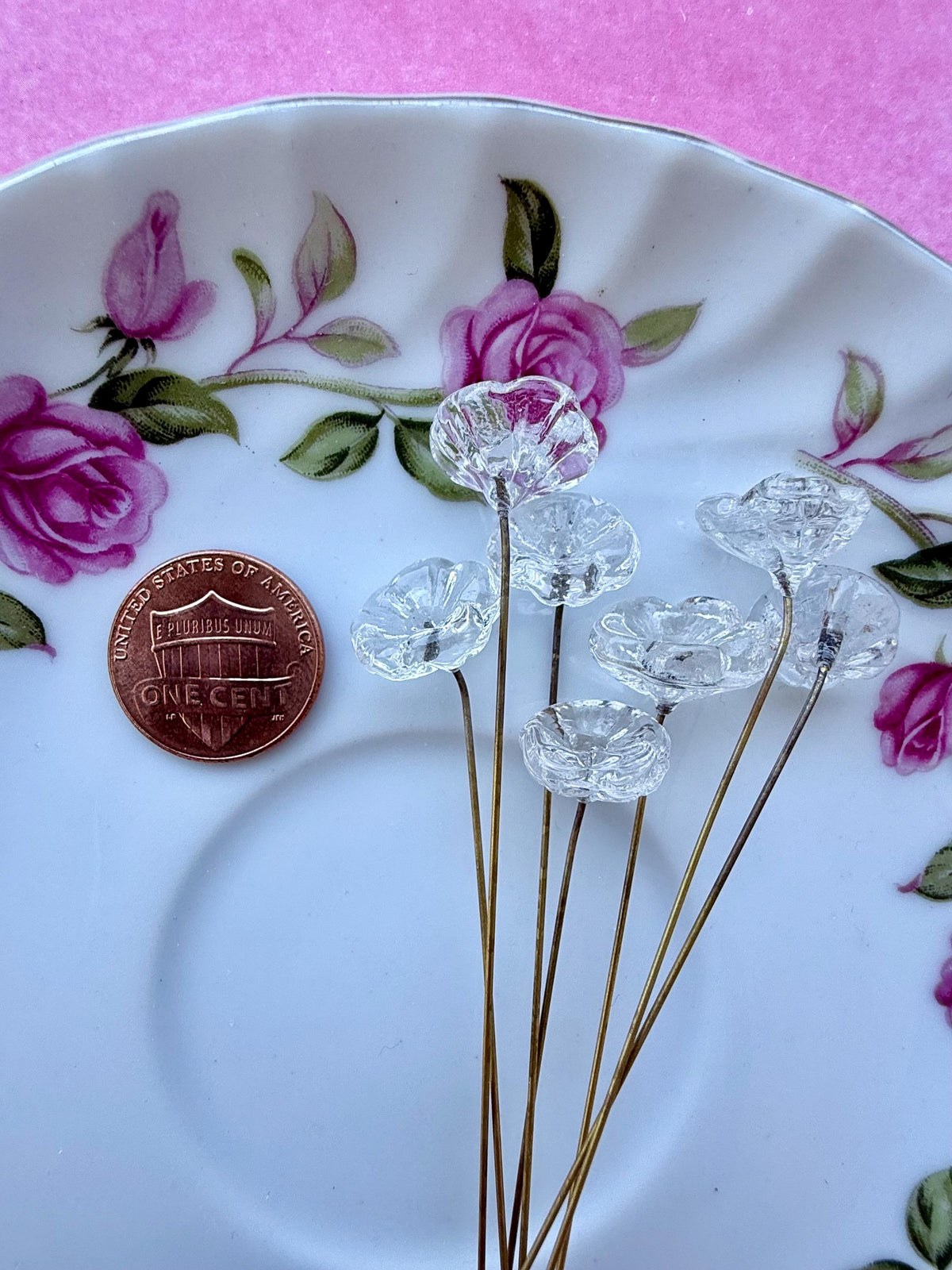 25 Starlit Ice Clear Glass Flower Headpins on Raw Brass Wire, Vintage-Inspired Floral Jewelry Findings, Wired Leaves for Crafts