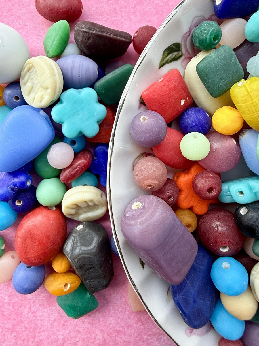 1/2 lb Vintage Rainbow Glass Beads - Assorted Random Glass Bead Mix – Bulk Beads for Jewelry Making